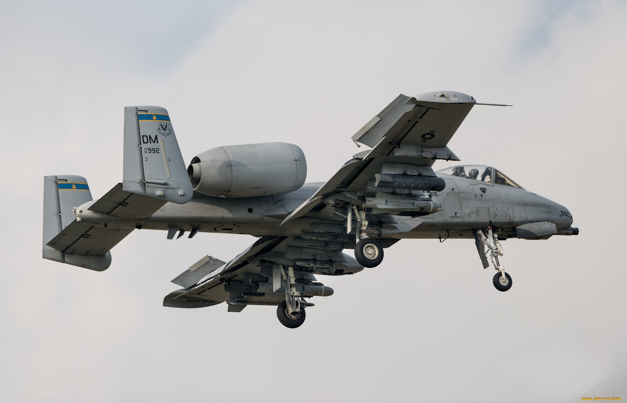 A 10 b 5. Fairchild Republic a-10 Thunderbolt II. Fairchild a-10a Thunderbolt II. Fairchild Republic a-10 Thunderbolt. A 10c Thunderbolt пушка.